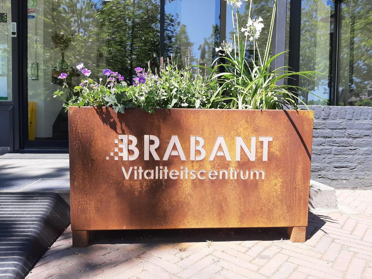 Vitaliteitscentrum Brabant Vierlingsbeek Eksteriør billede